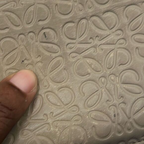 Loewe Anagram Repeat Textured Long Wallet Taupe With Silver Bifold Cardholder - Picture 10 of 10